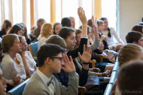 «Зеленый город» поздравил школьников Озерска с Днем знаний «Зеленый город» поздравил школьников Озерска с Днем знаний