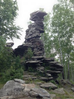 Прогулки по Уралу. Скалы Семь Братьев Прогулки по Уралу. Скалы Семь Братьев