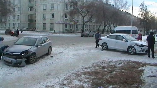В прошлом месяце на дороге Озёрск-Метлино произошло несколько аварий. Фото В прошлом месяце на дороге Озёрск-Метлино произошло несколько аварий. Фото
