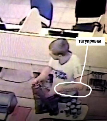 Вор попал на видео, но до сих пор не опознан Вор попал на видео, но до сих пор не опознан