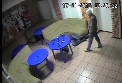 Вор попал на видео, но до сих пор не опознан Вор попал на видео, но до сих пор не опознан