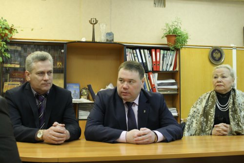Очереди в поликлинике – общая забота медиков и властей Очереди в поликлинике – общая забота медиков и властей