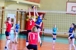В Озёрске дан старт Открытому Первенству города по волейболу среди женских команд В Озёрске дан старт Открытому Первенству города по волейболу среди женских команд