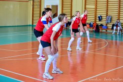 В Озёрске дан старт Открытому Первенству города по волейболу среди женских команд В Озёрске дан старт Открытому Первенству города по волейболу среди женских команд