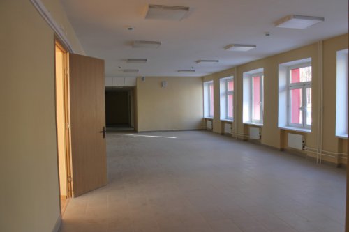 Депутаты оценили ход работ в школе №29. Фоторепортаж Депутаты оценили ход работ в школе №29. Фоторепортаж