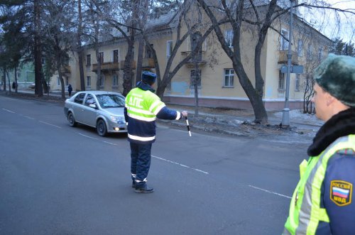 Председатель Общественного совета приняла участие в рейде ГИБДД Председатель Общественного совета приняла участие в рейде ГИБДД