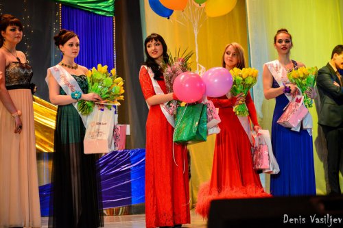 Конкурс красоты и обаяния «Краса студенчества — 2015». Фоторепортаж Конкурс красоты и обаяния «Краса студенчества — 2015». Фоторепортаж