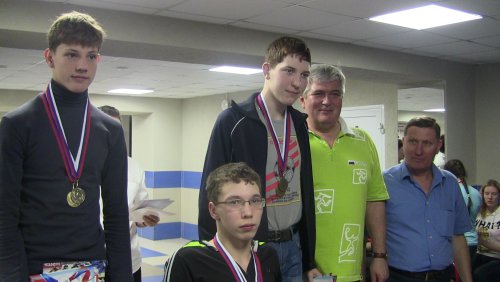 В Озерске завершились чемпионат и первенство области по плаванию среди инвалидов В Озерске завершились чемпионат и первенство области по плаванию среди инвалидов