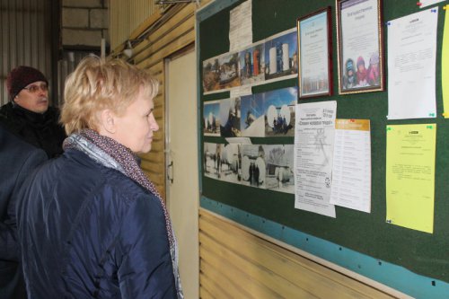 Замминистра побывала в заводских цехах Замминистра побывала в заводских цехах