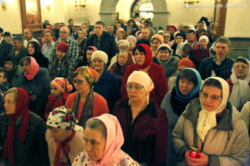 Светлое Христово Воскресение в храме Покрова Пресвятой Богородицы в Озёрске