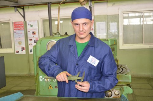 Названы имена лучших слесарей Производственного объединения «Маяк» Названы имена лучших слесарей Производственного объединения «Маяк»