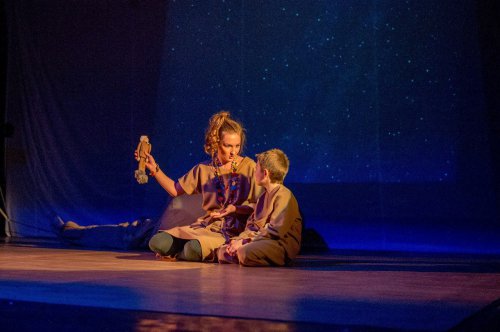 К празднику Великой Победы — победные премьеры театра «Наш дом»! К празднику Великой Победы — победные премьеры театра «Наш дом»!