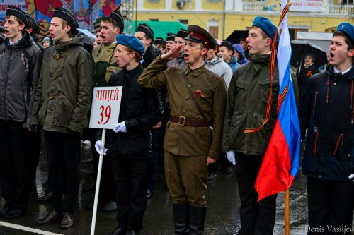 Парад Победы на главной площади Озёрска Парад Победы на главной площади Озёрска