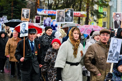 Парад Победы на главной площади Озёрска Парад Победы на главной площади Озёрска