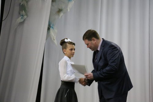 В поддержку одаренных детей В поддержку одаренных детей