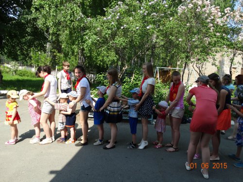 «Счастливые минуты детства» в Детском доме «Счастливые минуты детства» в Детском доме