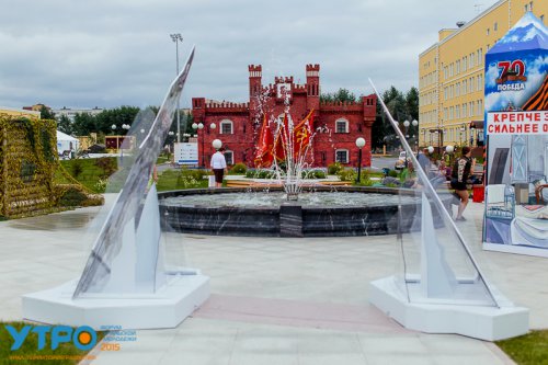 Юные озерчанки представляли родной город на молодёжном форуме Юные озерчанки представляли родной город на молодёжном форуме