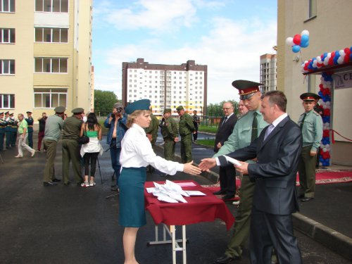 В Заозёрный въехали новосёлы В Заозёрный въехали новосёлы