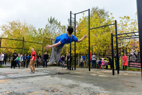 В Озёрске открылась новая спортплощадка В Озёрске открылась новая спортплощадка
