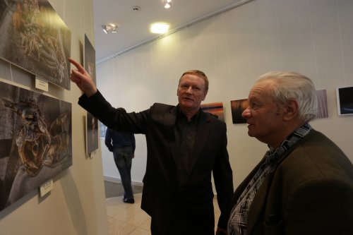 В Челябинском краеведческом музее открылась выставка «Объективный мир»