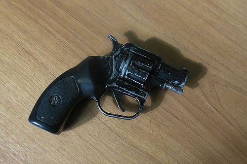 Полицейские обезвредили челябинца, нападавшего на офисы микрокредитов Полицейские обезвредили челябинца, нападавшего на офисы микрокредитов