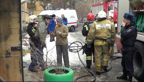 Жаркий денёк для озёрских пожарных Жаркий денёк для озёрских пожарных