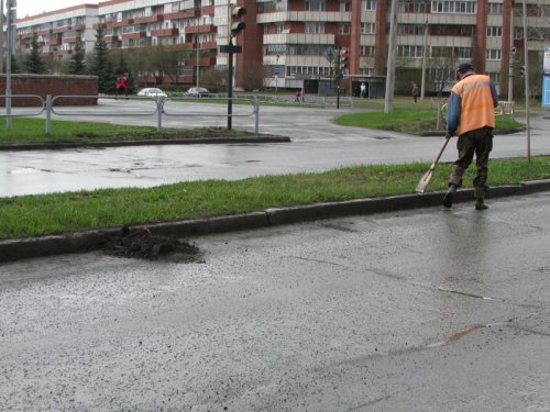 Сложности есть, но уборка идёт Сложности есть, но уборка идёт