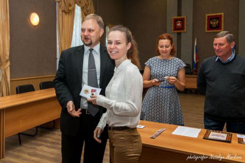 Олег Костиков поздравил выпускников со спортивным «золотом» Олег Костиков поздравил выпускников со спортивным «золотом»