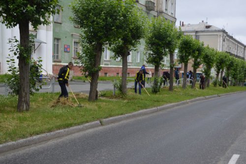Стройотряды помогут Озерску стать еще опрятнее Стройотряды помогут Озерску стать еще опрятнее