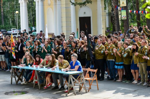 Песня строить помогает. Фоторепортаж Песня строить помогает. Фоторепортаж