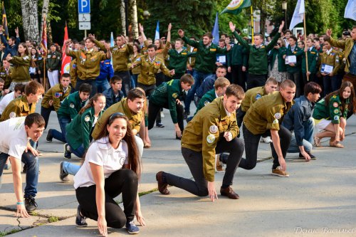 В Озёрске официально стартовала студенческая стройка «Мирный атом». ФОТОРЕПОРТАЖ В Озёрске официально стартовала студенческая стройка «Мирный атом». ФОТОРЕПОРТАЖ