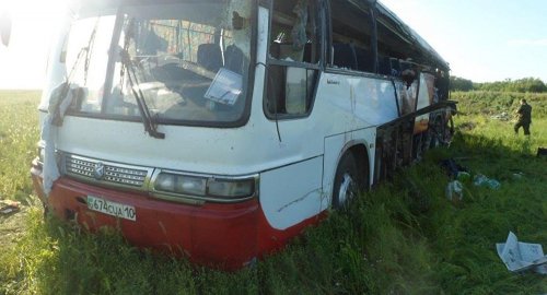 Автобус с челябинскими пассажирами перевернулся в Казахстане, есть погибшие и раненые Автобус с челябинскими пассажирами перевернулся в Казахстане, есть погибшие и раненые