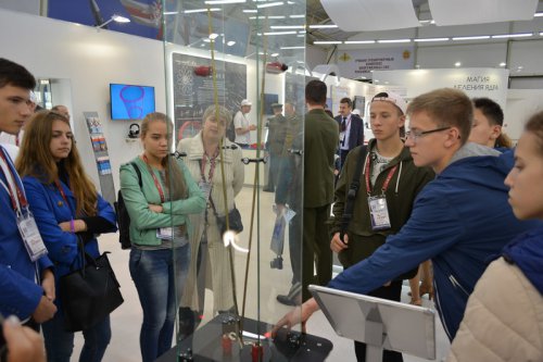 Озерские школьники открыли для себя ядерный университет Озерские школьники открыли для себя ядерный университет