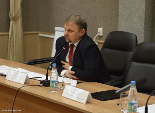 Депутаты назначили публичные слушания по Уставу Депутаты назначили публичные слушания по Уставу