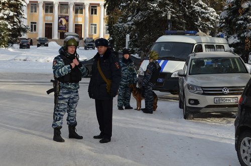 Предполагаемые террористы были задержаны Предполагаемые террористы были задержаны