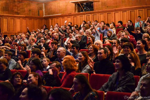 «Ночь в театре. Pro Любовь». Фотоистория Дениса Васильева «Ночь в театре. Pro Любовь». Фотоистория Дениса Васильева