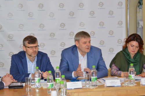 Энергетики «зарядили» озерских журналистов Энергетики «зарядили» озерских журналистов