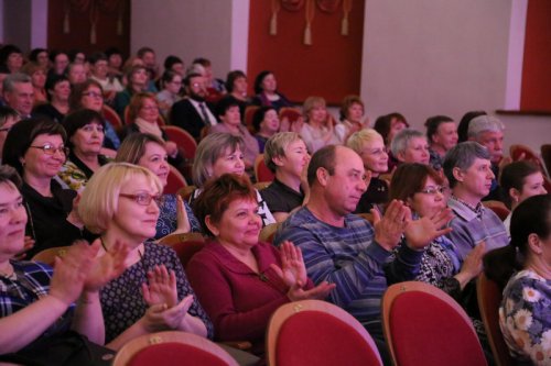 Веселые мотивы Кальмана настроили на праздничный лад Веселые мотивы Кальмана настроили на праздничный лад