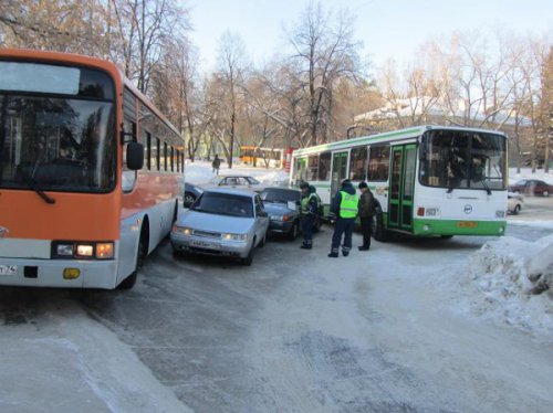 «Мой Озёрск» в действии. Муниципалитет обещает решить проблему опасного перекрёстка «Мой Озёрск» в действии. Муниципалитет обещает решить проблему опасного перекрёстка