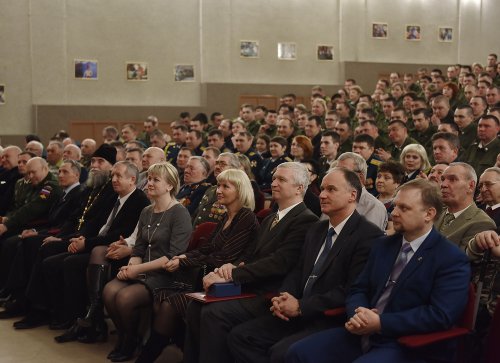 Генеральный директор ПО «Маяк» Михаил Похлебаев поздравил военнослужащих и ветеранов дивизии с Днем войск национальной гвардии РФ Генеральный директор ПО «Маяк» Михаил Похлебаев поздравил военнослужащих и ветеранов дивизии с Днем войск национальной гвардии РФ