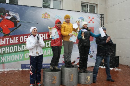 Озёрские горнолыжники - на пьедестале областных соревнований Озёрские горнолыжники - на пьедестале областных соревнований