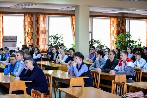 В Центральной городской библиотеке состоялась встреча к 100-летию со дня рождения А.Б. Логинова В Центральной городской библиотеке состоялась встреча к 100-летию со дня рождения А.Б. Логинова