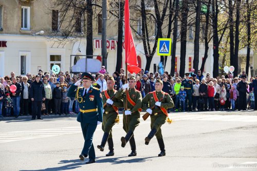 В Озёрске прошёл парад Великой Победы. Фоторепортаж В Озёрске прошёл парад Великой Победы. Фоторепортаж