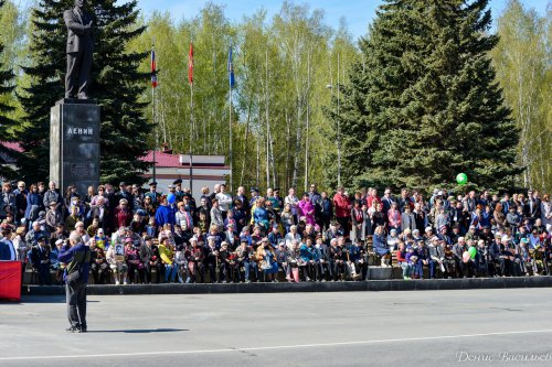 В Озёрске прошёл парад Великой Победы. Фоторепортаж В Озёрске прошёл парад Великой Победы. Фоторепортаж