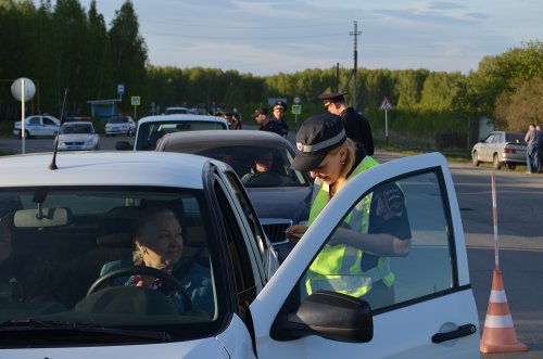 В майский «Тоннель» попались один нетрезвый и трое без прав В майский «Тоннель» попались один нетрезвый и трое без прав