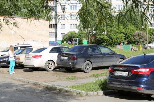 Проведён очередной рейд по выявлению нарушений правил парковки Проведён очередной рейд по выявлению нарушений правил парковки