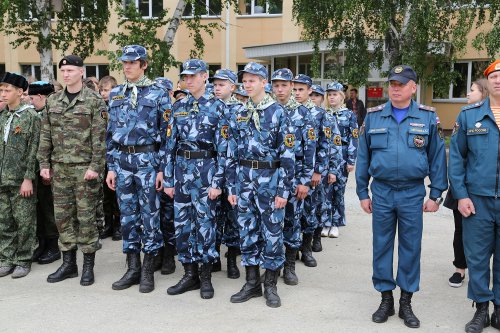 Не призывают к патриотизму, а воспитывают его Не призывают к патриотизму, а воспитывают его