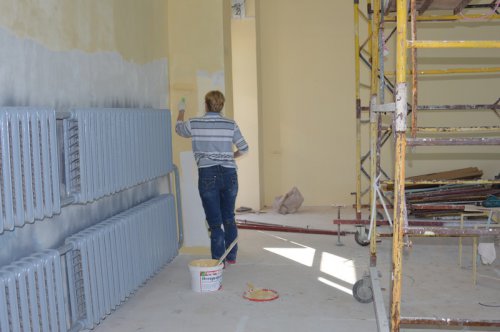 Евгений Щербаков проконтролировал ремонтные работы в двух озерских школах Евгений Щербаков проконтролировал ремонтные работы в двух озерских школах
