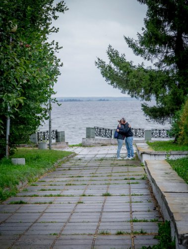 Романтическая прогулка с сюрпризом Романтическая прогулка с сюрпризом