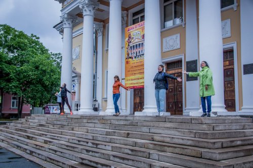 Романтическая прогулка с сюрпризом Романтическая прогулка с сюрпризом